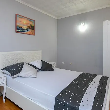 Ancora Mokalo Apartamento *