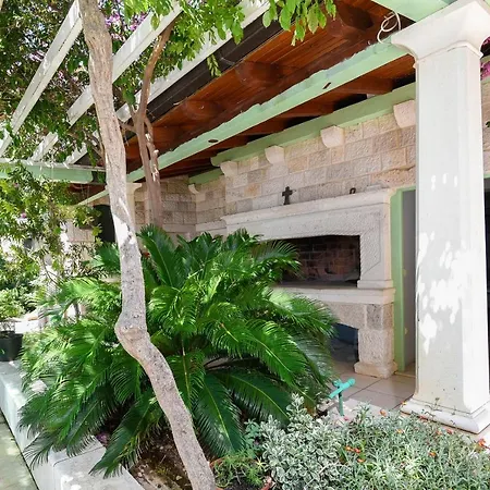 Ancora Mokalo Apartamento